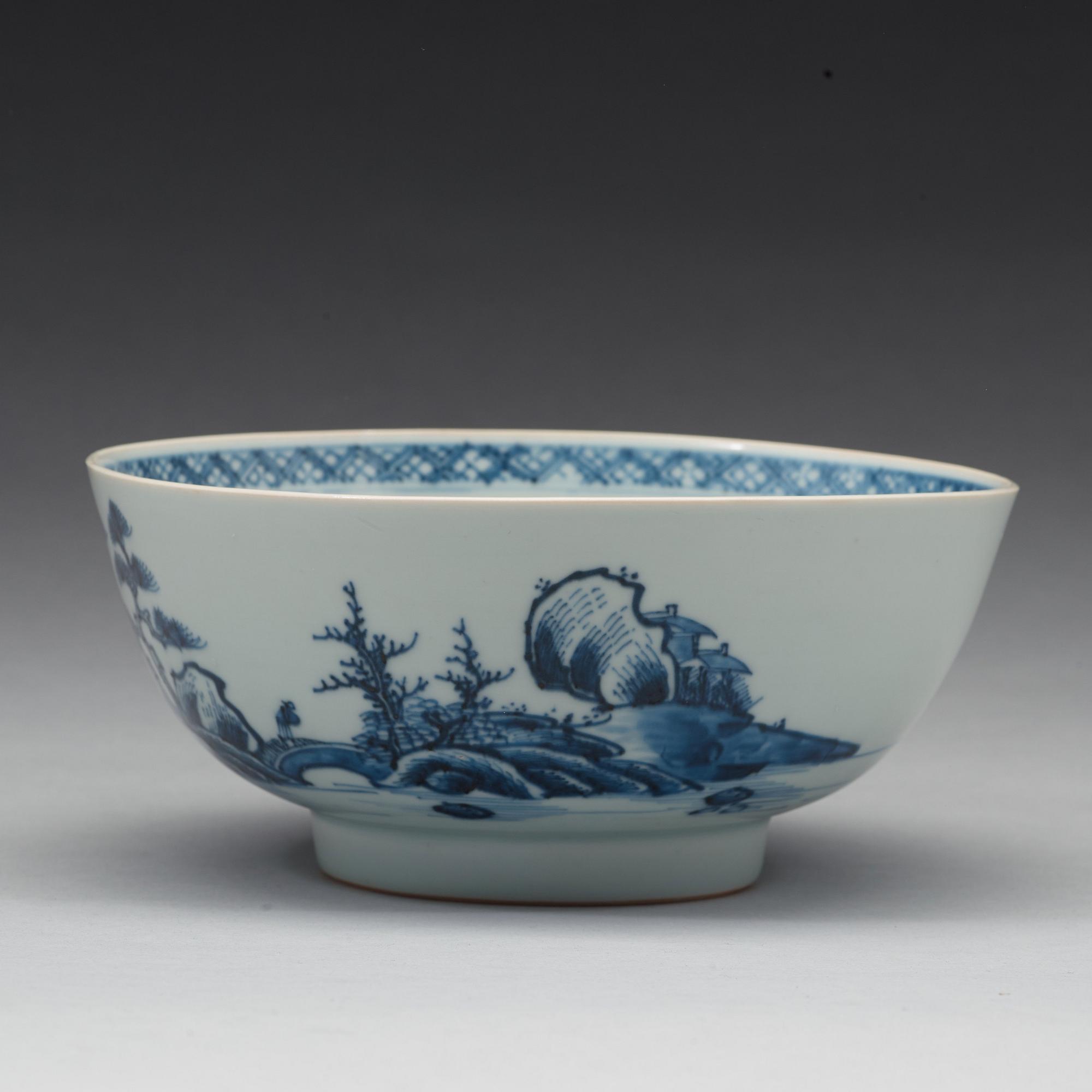 SKÅL, porslin, Qingdynastin, Qianlong (1736-95).