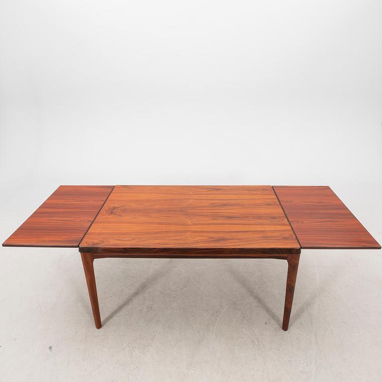 Henning Kjaernulf, matbord, Vejle stole- og Mobelfabrik, Danmark, 1960-tal.