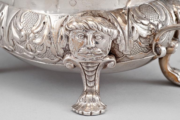 GRÄDDSNÄCKA, silver, Kristian Hammer, Stockholm 1867. Vikt ca 212 g.