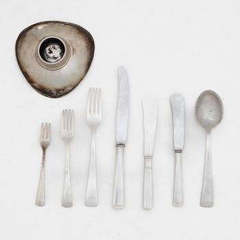 Besticksservis, silver, 40 delar, "Diana", CG Hallberg/GAB, 1900-talets mitt, samt en skål, silver, Carlson K & E, 1958.