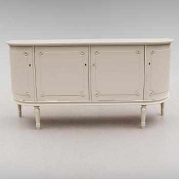SIDEBOARD, gustaviansk stil, 1900-talets andra hälft.