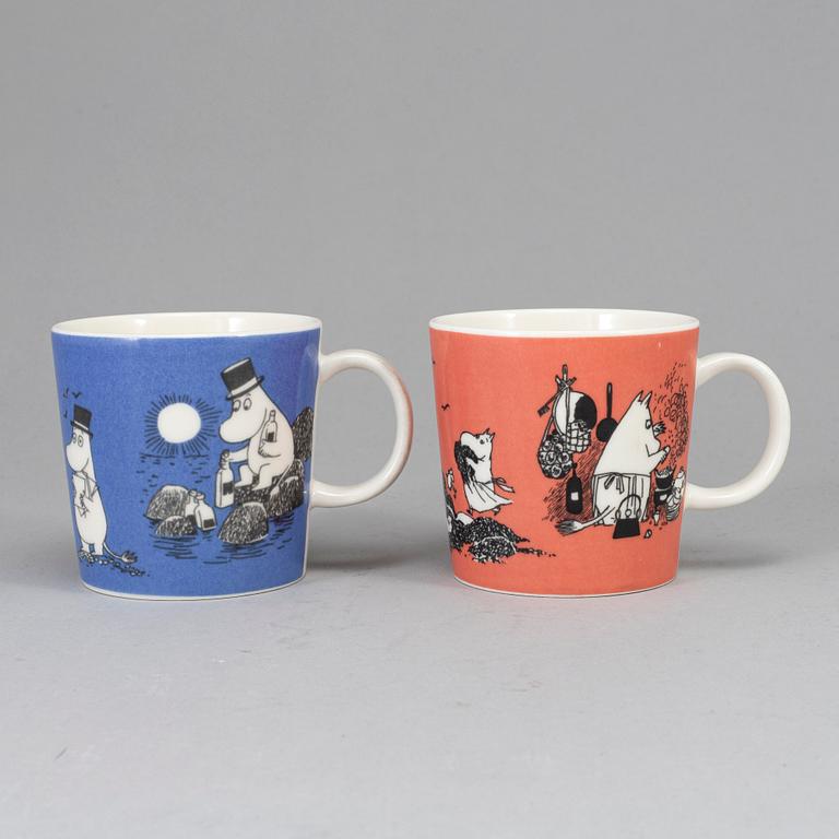 Two Moomin Characters porcelain mugs from Arabia, Finland, 1991-99.