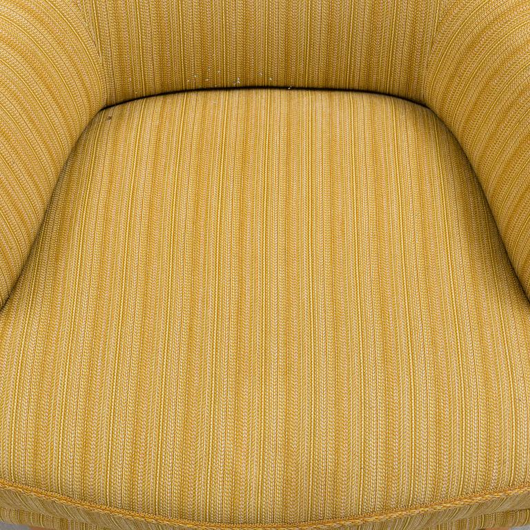 CARL MALMSTEN, fåtölj "Farmor", 1900-talets andra hälft.