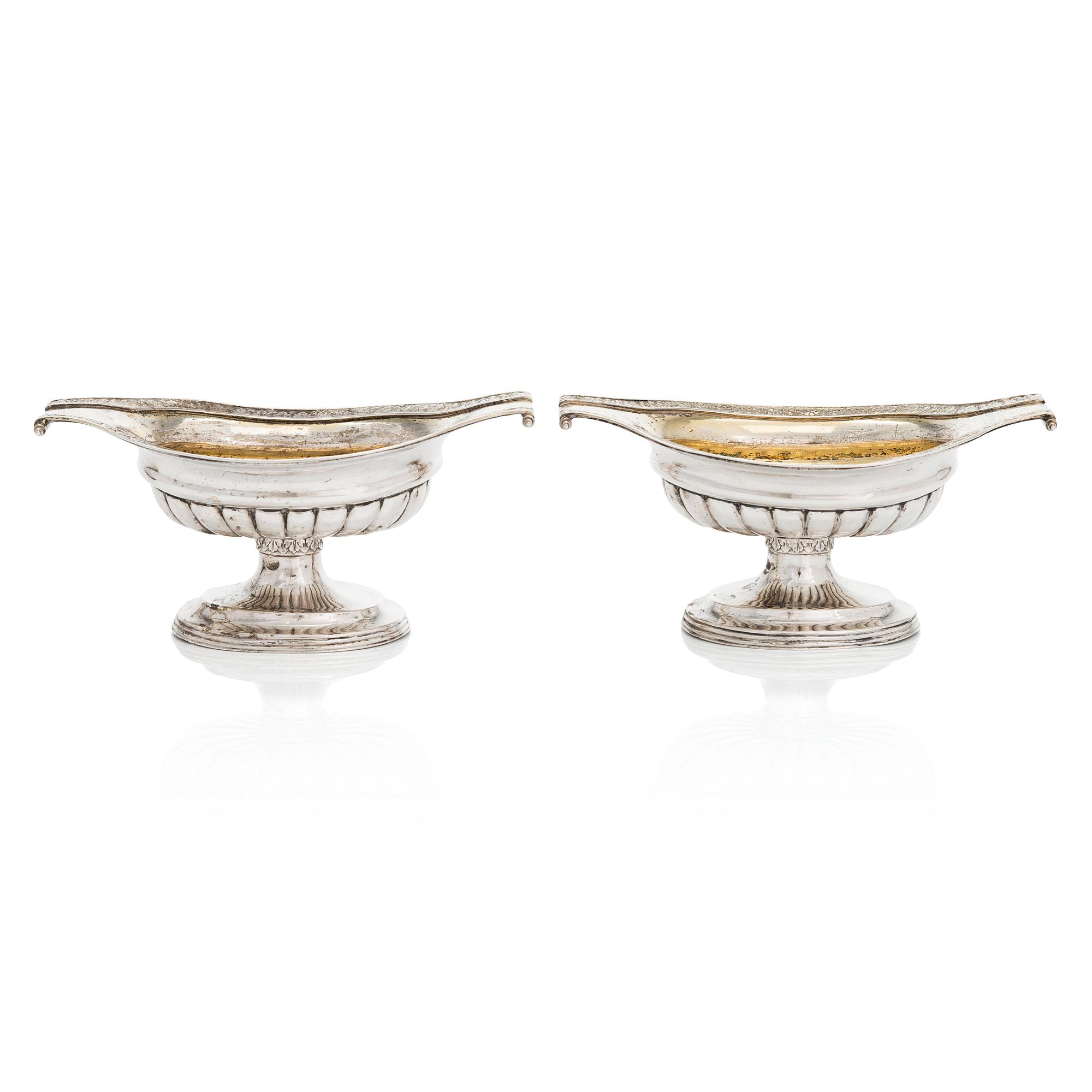 Adolf Fredrik Granfelt, saltkar, ett par, silver och förgyllt silver, Borgå (AFG verksam 1827-54).