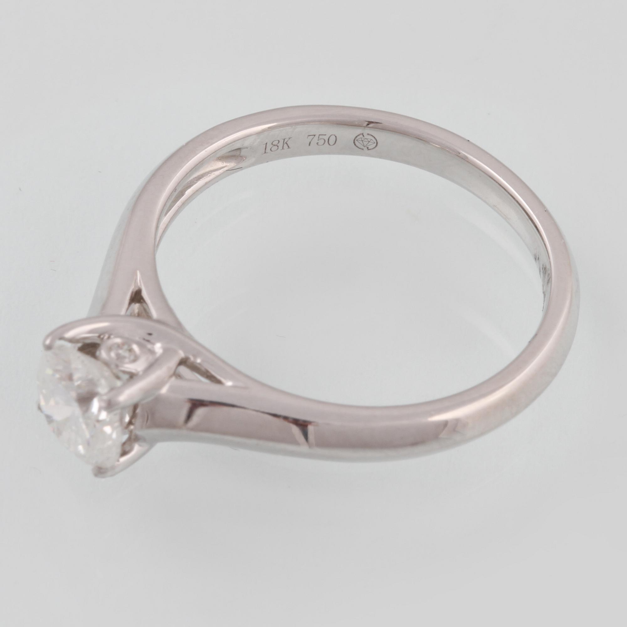 RING, 18K vitguld med briljantslipad diamant ca 0.80 ct. Vikt 3,7 gram.