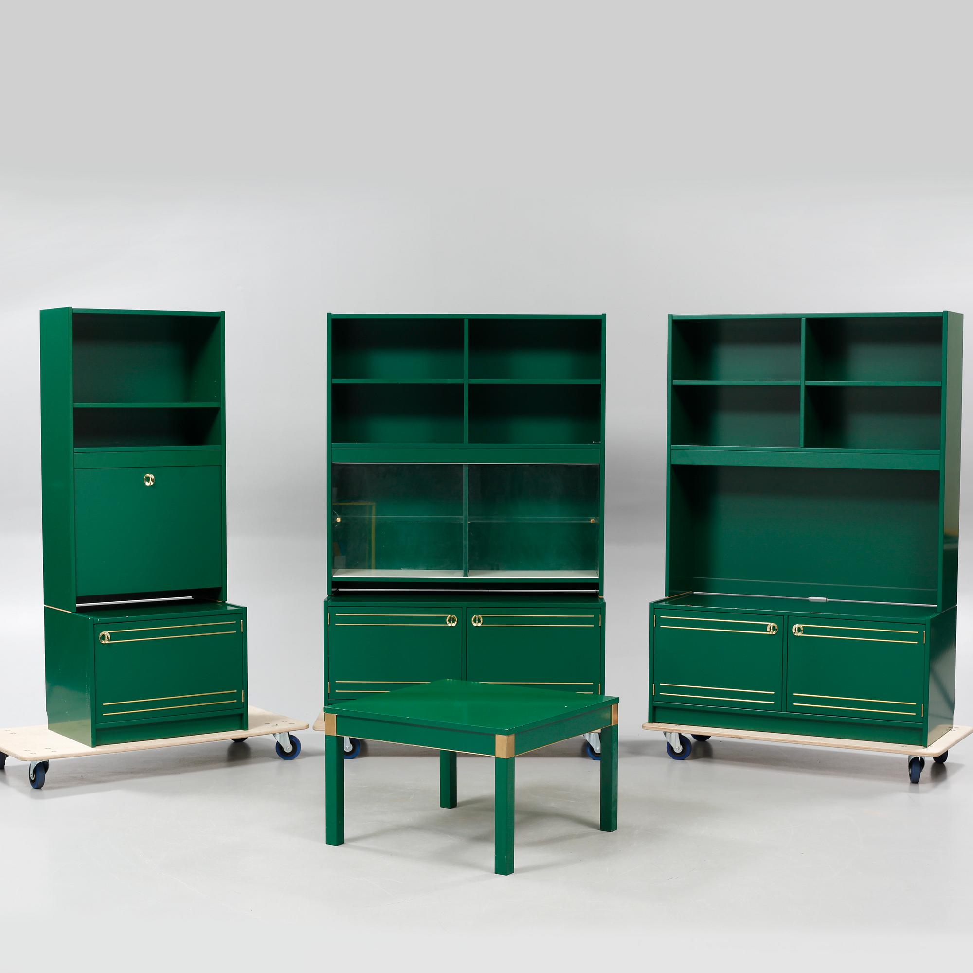 HYLLSYTEM samt BORD, IKEA, 1970-tal.