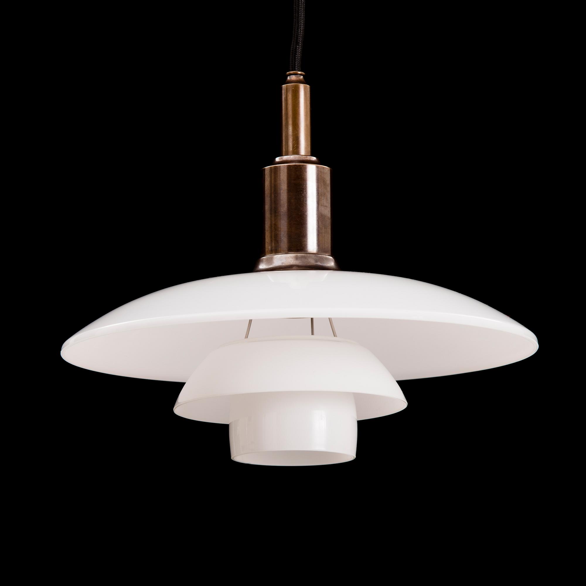 POUL HENNINGSEN, taklampa, "TREPH", Louis Poulsen. 1990-tal.