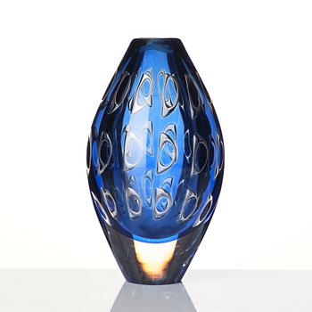 Ingeborg Lundin, a vase, Ariel, Orrefors, 1961.