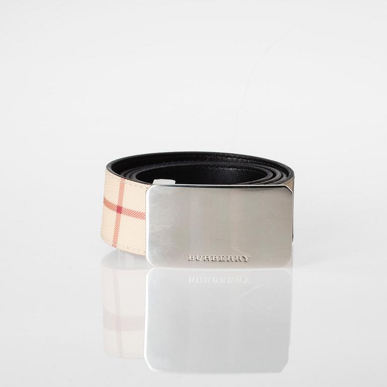 BÄLTE, Burberry.