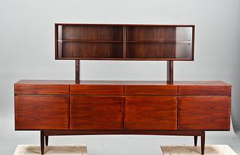 SIDEBOARD, Ib Kofoed Larsen, Faarup Möbelfabrik. Danmark, 1960-tal.