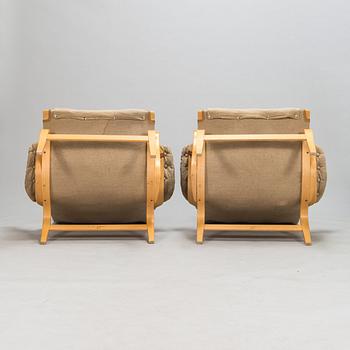 Bruno Mathsson,  fåtöljer ett par, "Pernilla", Dux, 1900-talets slut.