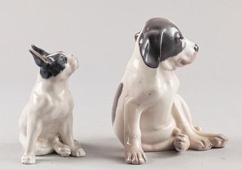 FIGURIN, 2 st Porslin, Royal Copenhagen.