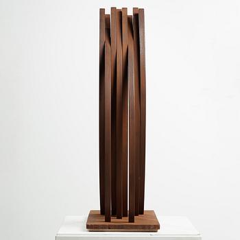 Bernar Venet, "83,5° Arc x 8".