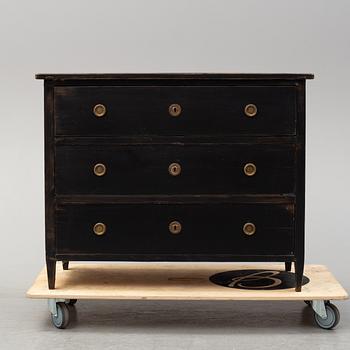 A 19h century chest of drawers.