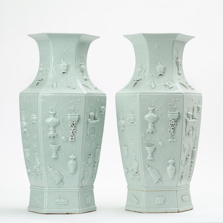 A pair of large celadon glazed vases, late Qing dynasty, circa 1900.