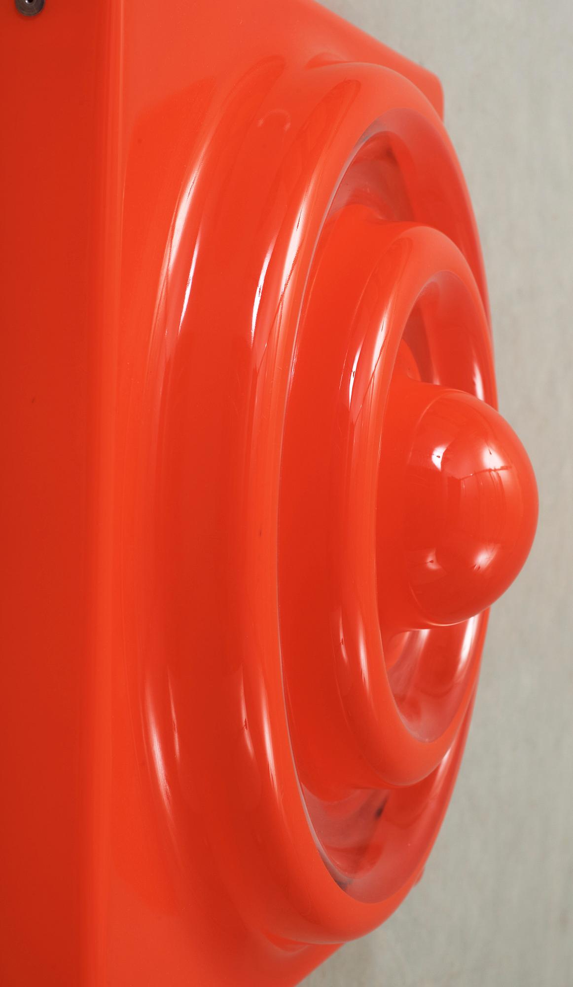 VÄGG/TAKLAMPA, "Ring Lamp", Verner Panton för Louis Poulsen, Danmark. Formgiven 1969.