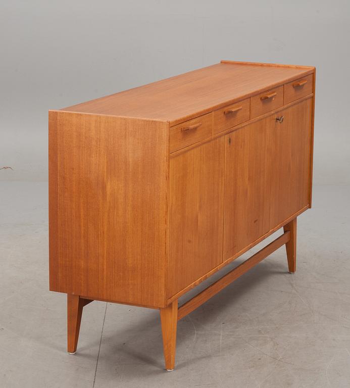 SIDEBOARD, 1950-tal.