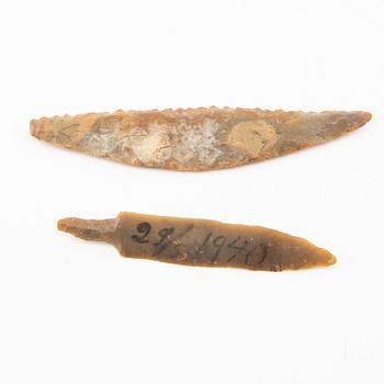 Scraper and arrowhead, Neolithic.