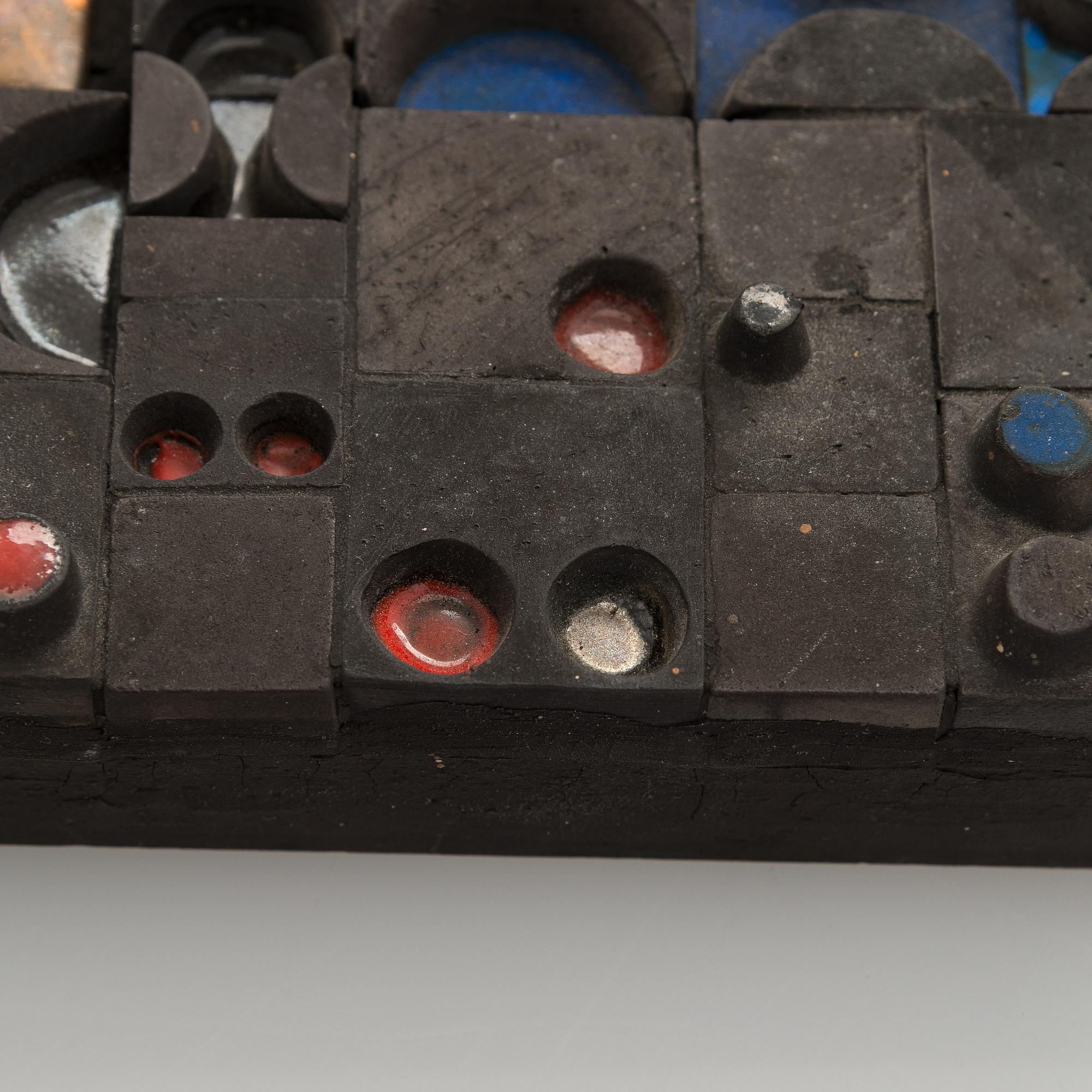 Rut Bryk, relief, keramik, signerad Rut Bryk.