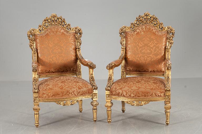 KARMSTOLAR, ett par, ny-Louis XV-stil, 1900/2000-tal.