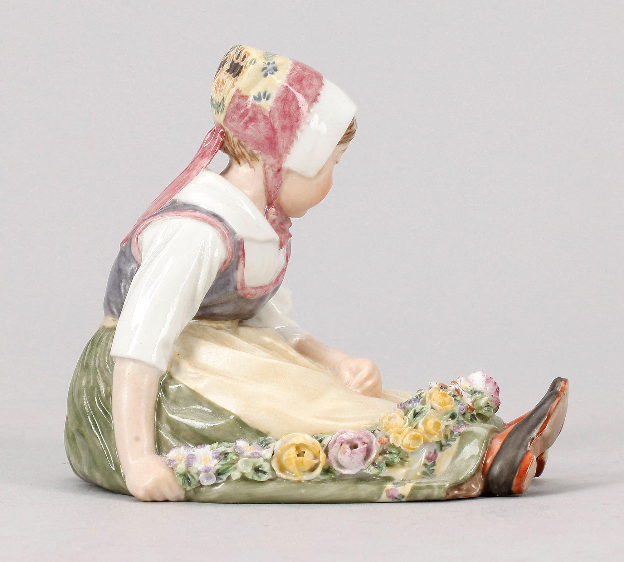 FIGURIN, porslin, Royal Copenhagen.