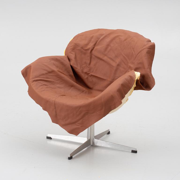Arne Jacobsen, Armchair, “Swan”, Fritz Hansen, Denmark.