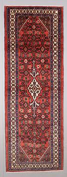 MATTA, Hamadan, 300 x 105 cm.