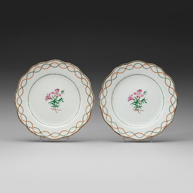 A pair of famille rose armorial dishes for Claes Alströmer, Qing dynasty, Qianlong (1736-95), ca 1770.