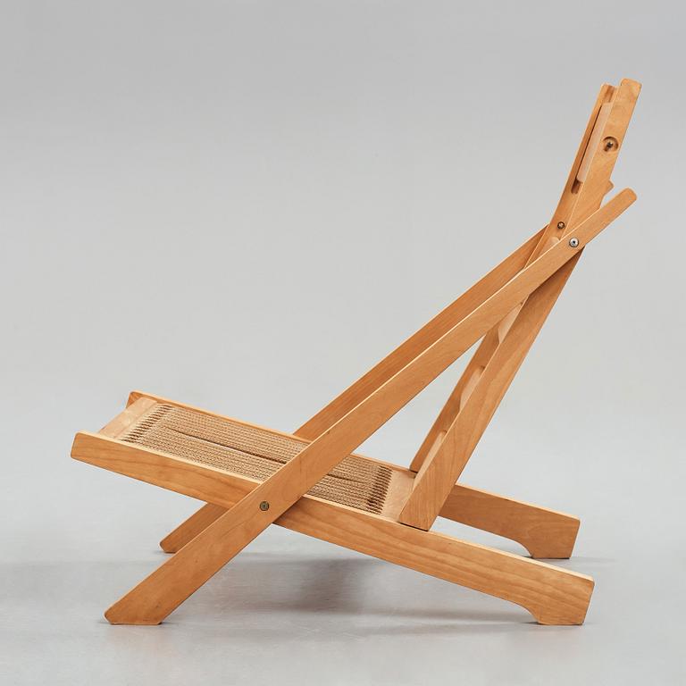 HANS J WEGNER, an easy chair model "CH-03", by Carl Hansen & Søn, Denmark.