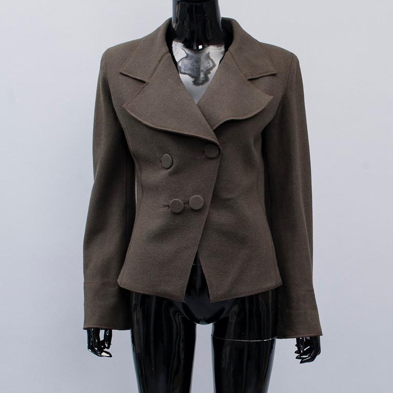 KAVAJ, Giorgio Armani.