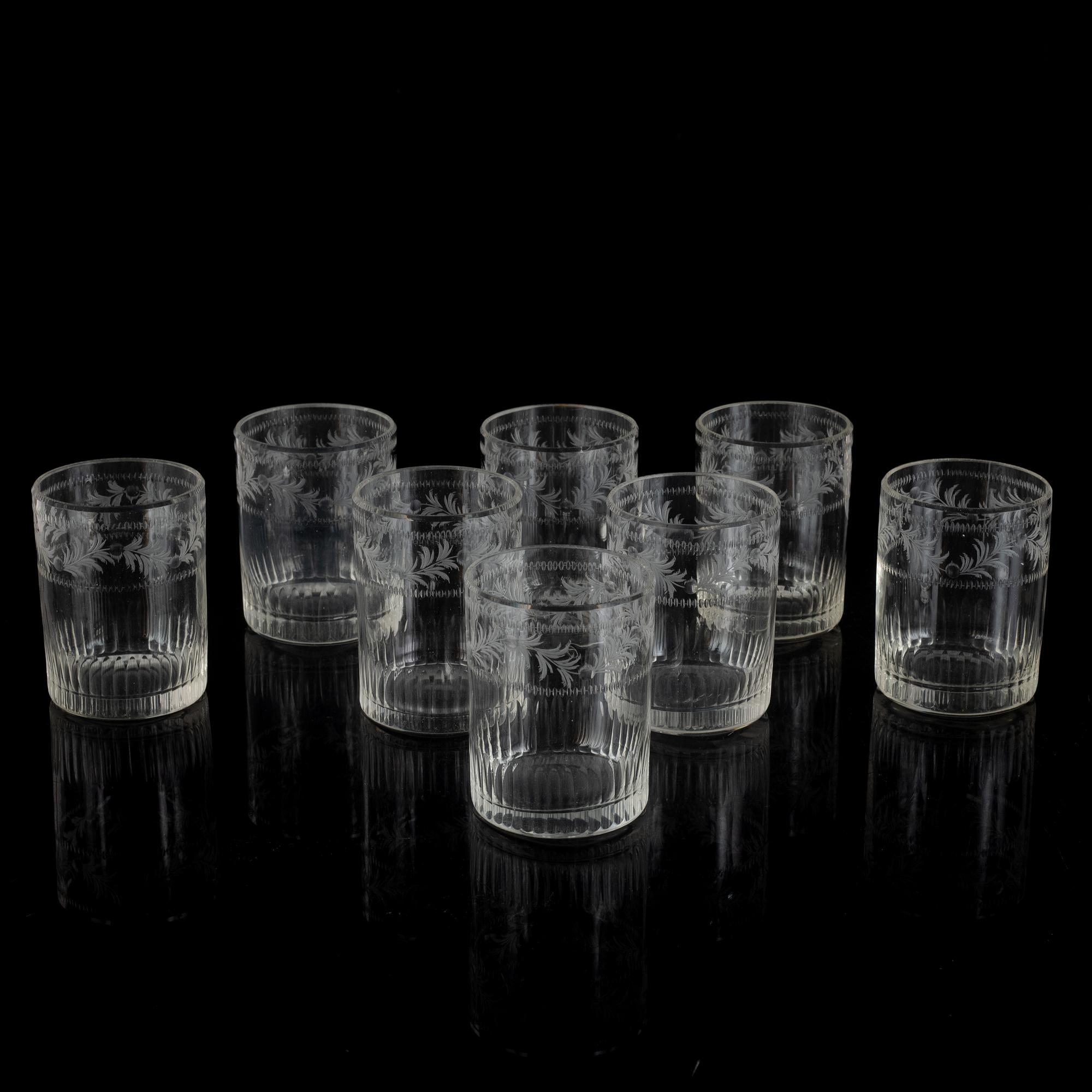 Glas, 14 st, sengustavianska, tidigt 1800-tal.