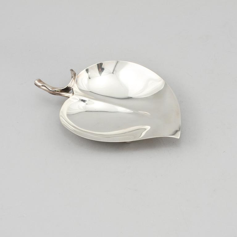 SKÅL, silver, Tiffany & Co Makers, 1900/2000-tal. Vikt 120 gram.