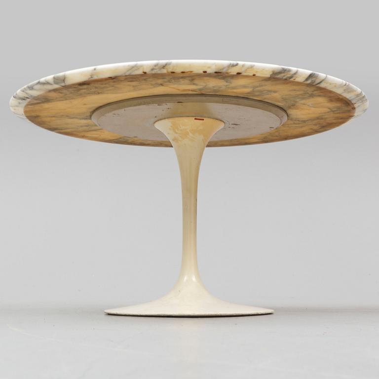 EERO SAARINEN, a 'Tulip' table, Knoll, Switzerland.