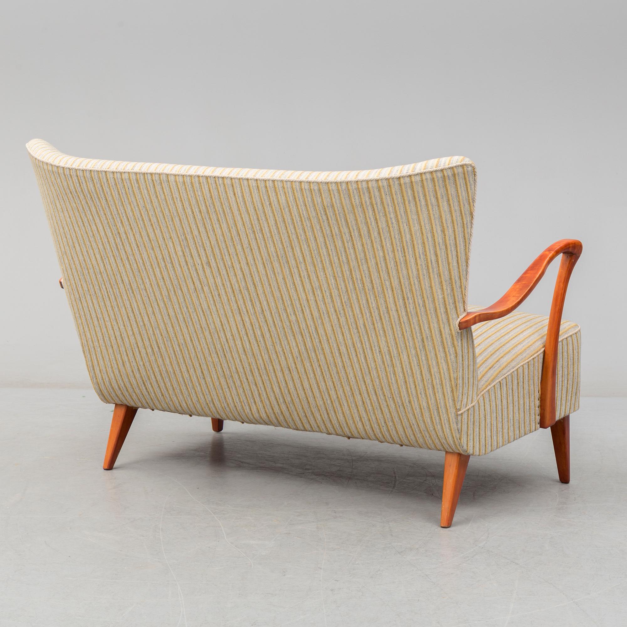 SOFFA SAMT FÅTÖLJER, ett par, 1940-/50-tal.