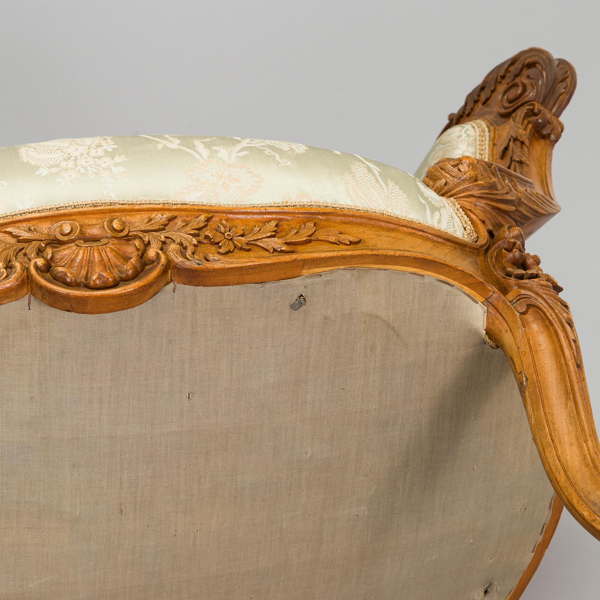 Soffa och fåtöljer, ett par, omkring 1900.