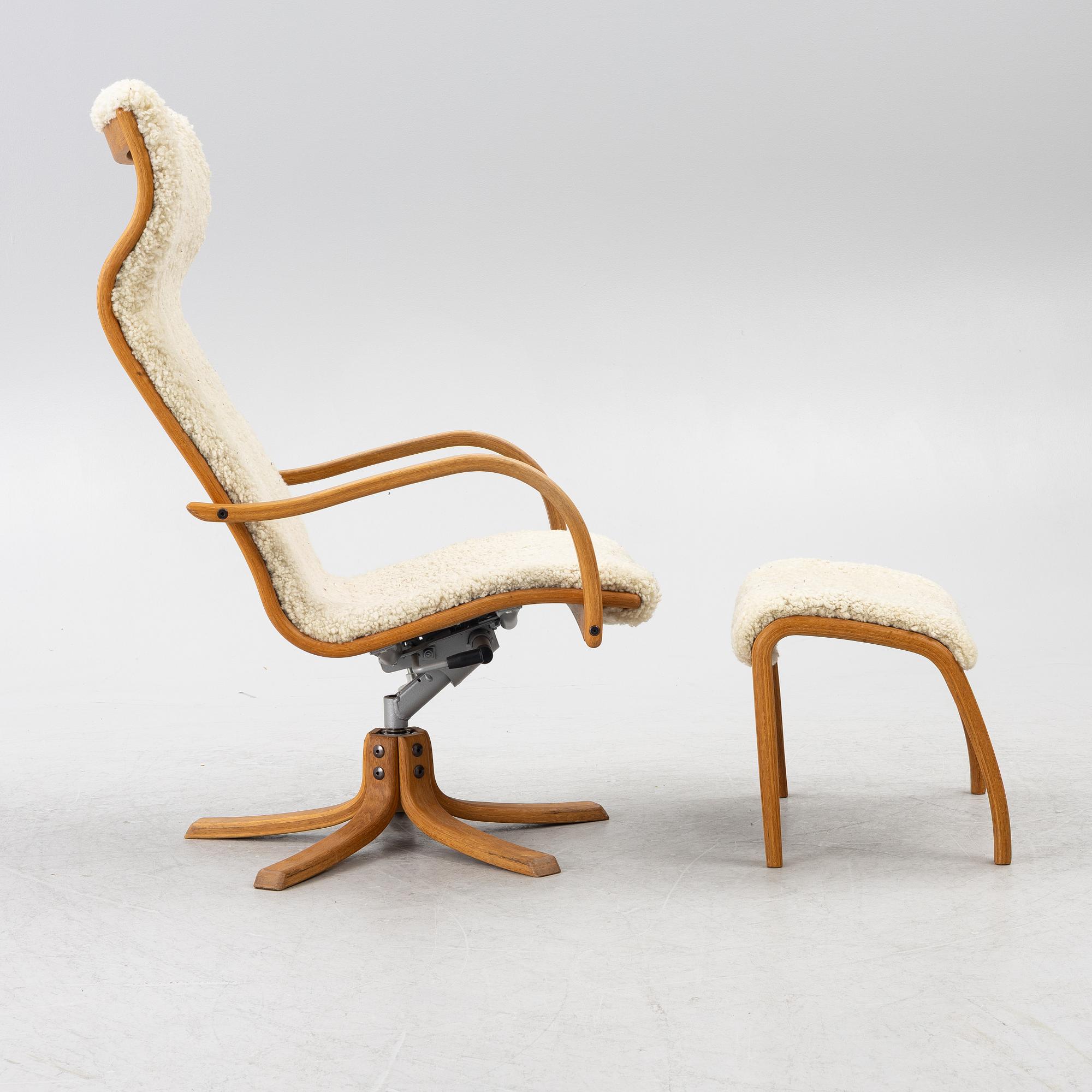 Jan Ekström, fåtölj med fotpall, "Gazell", Conform.