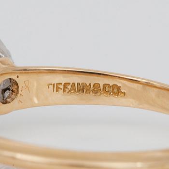 RING, Tiffany & co, med äldre briljantslipad diamant, ca 1.00 ct, ca I/VVS-VS.