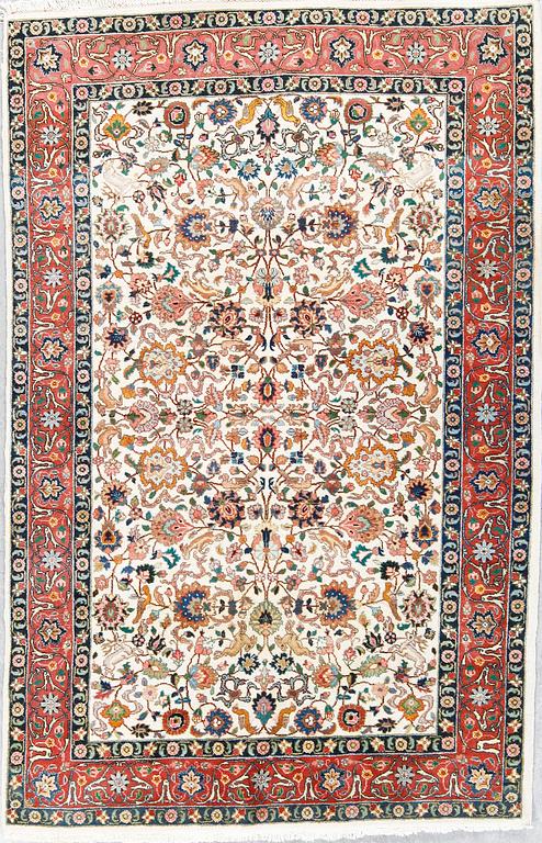 MATTA, möjligen Täbris figural, ca 250x160 cm.