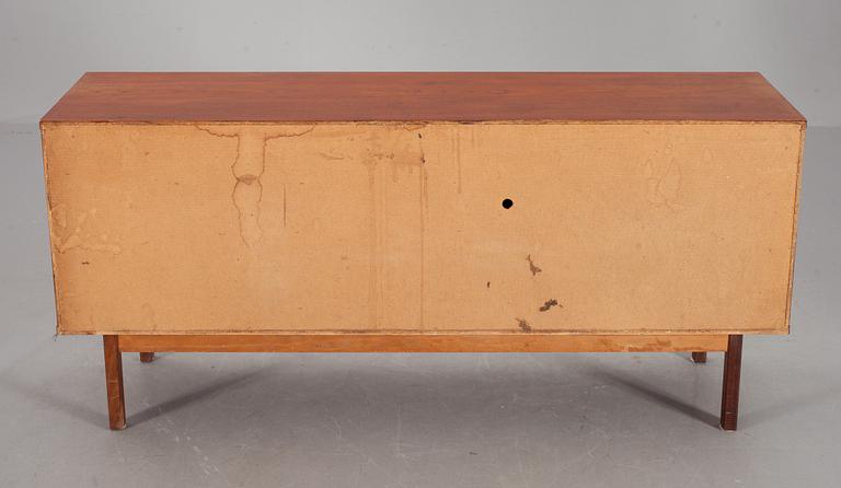 SIDEBOARD, 1960-tal.