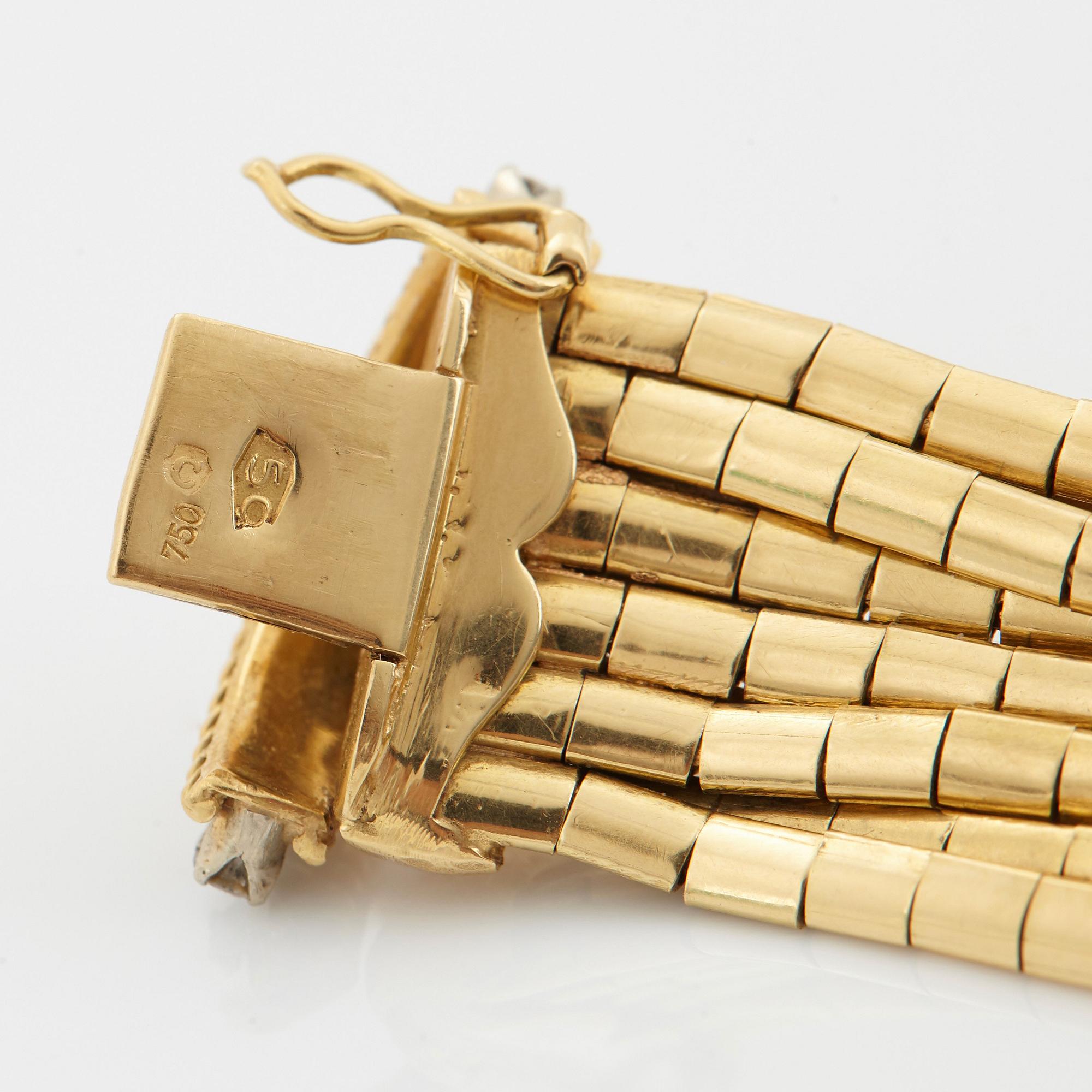Collier 18K guld med runda briljantslipade diamanter.