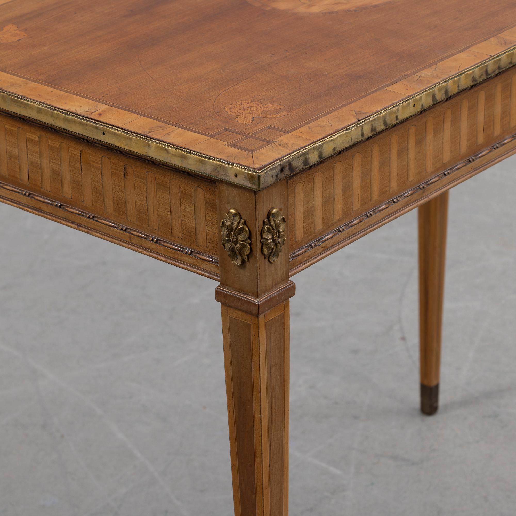 Demarble table, Gustavian.