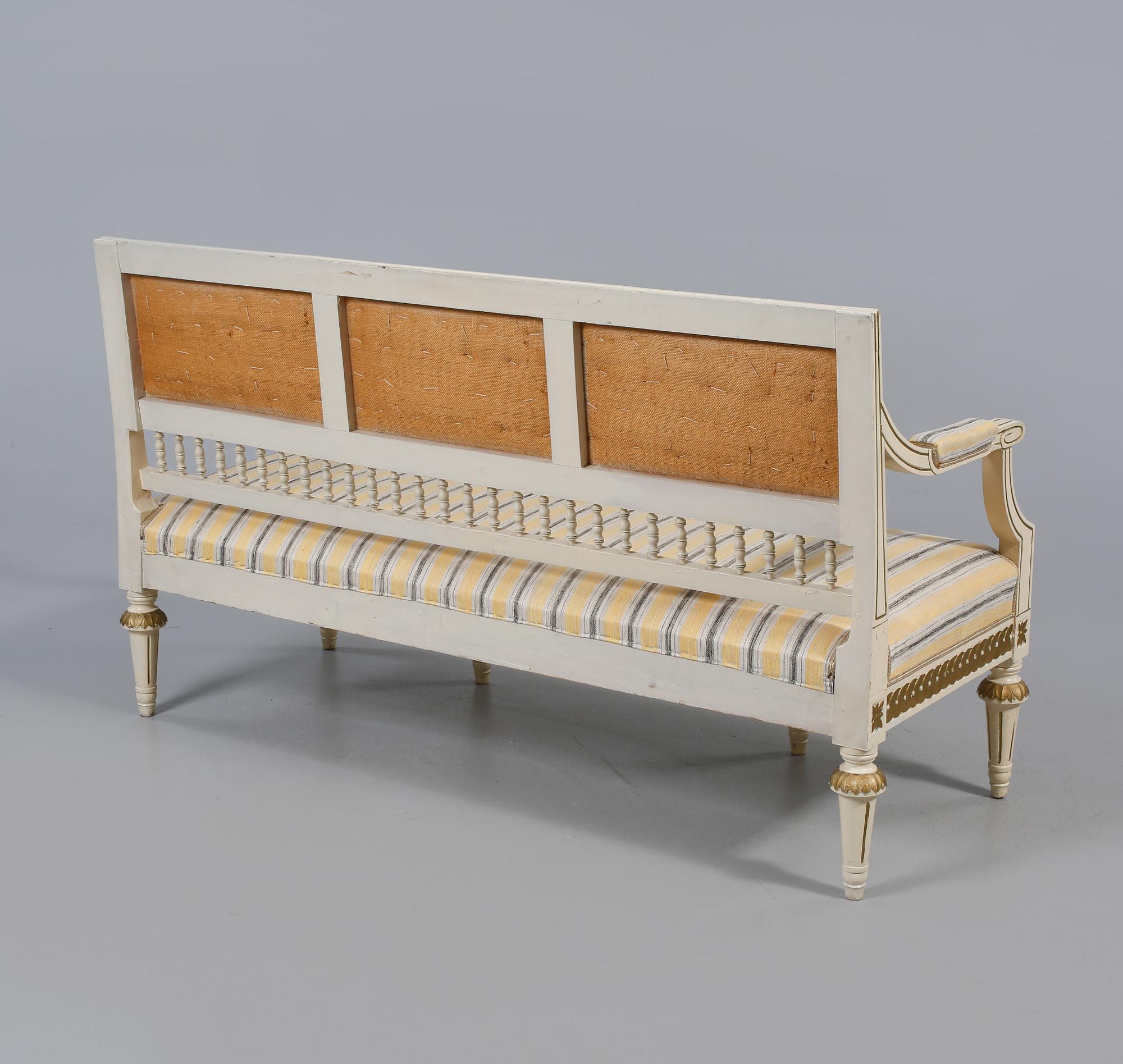 SOFFA, gustaviansk stil, 1900-talets första hälft.