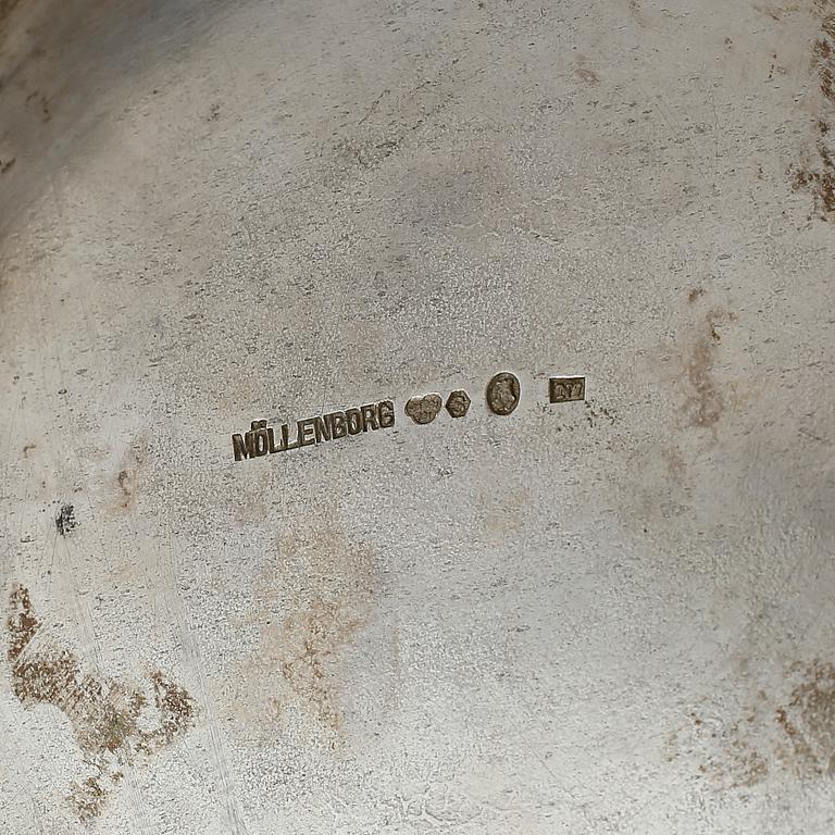 BÄGARE, silver, Gustaf Möllenborg, Stockholm, 1915. Vikt ca 695 gram.