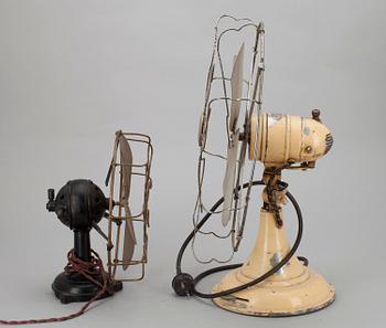 FLÄKTAR, 2 st, mässing, plåt och bakelit, 1900-talets första hälft.