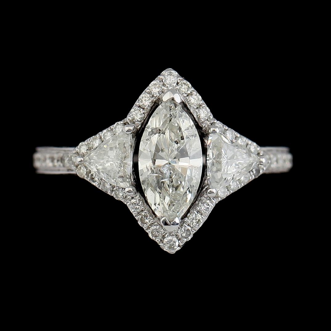 RING, 18K vitguld, diamanter tot ca 2.09 ct.