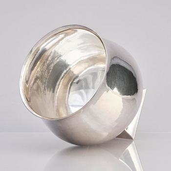 Sigurd Persson, skål, sterling silver, Stockholm 1968.