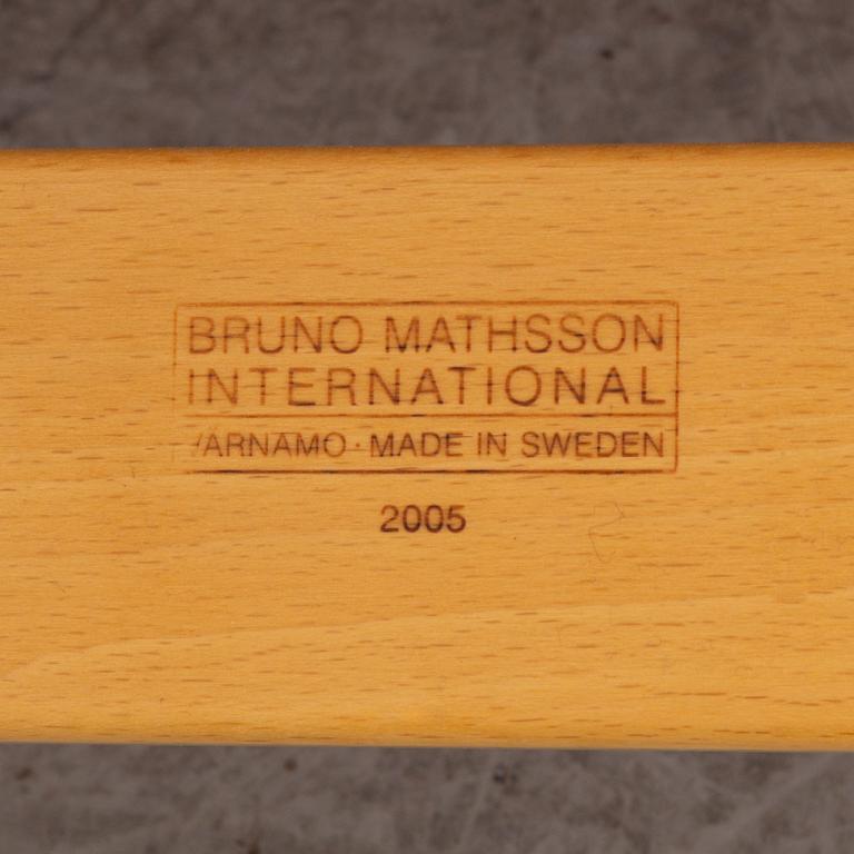 Bruno Mathsson, an "Eva" armchair, Bruno Mathsson International, Värnamo, Sweden, 2005.