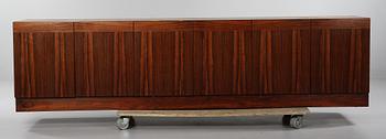 SIDEBOARD, trol Ib Kofod-Larsen för Seffle, 1900- talets andra hälft.