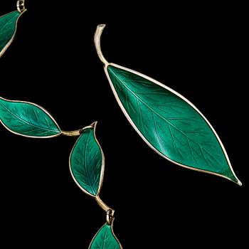 HALSBAND samt BROSCH, sterlingsilver med emalj, Willy Winaess, David Andersen, 1950-tal.