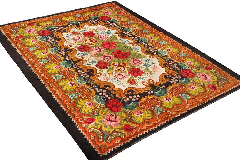 Matta, besarabisk Kelim/rosenkelim, ca. 270 x 207 cm.